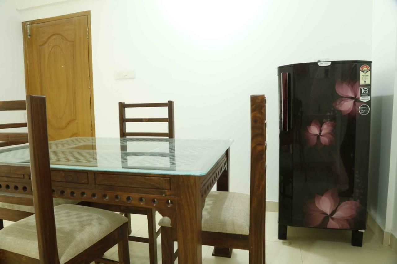 Traven Homes Infopark Kakkanad Corporate Suit Rooms Kochi 외부 사진